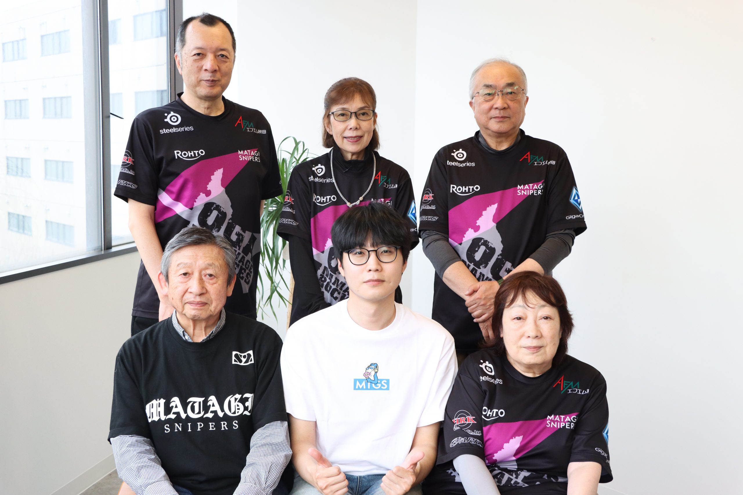 写真上段左から: ひろBoo、NAGI、mark25、下段左から: 馬場目の岩魚、高知工科大学ジョン助教、CaitSith
